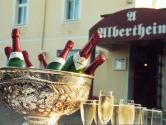 Wochenend und Sonnenschein Wochenend und Sonnenschein
